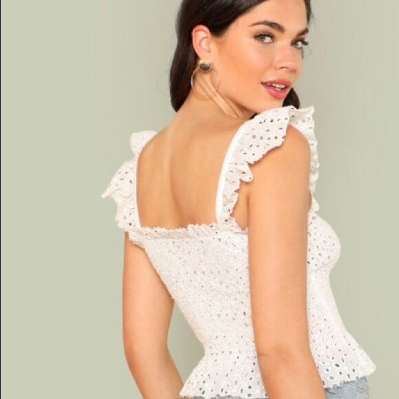 ✨HP✨Ruffle Strap Eyelet Embroidered Smocked Top✨ - Picture 5 of 6